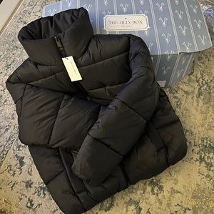 NWT - Winter 2023 Jilly Box - Noize Avalon Puffer Jacket